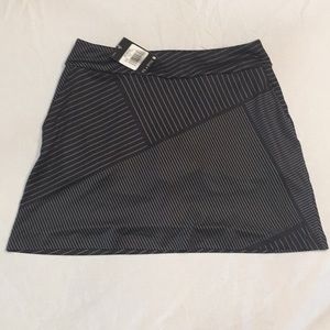 Nike Women’s Golf Printed Skort 16.5”
